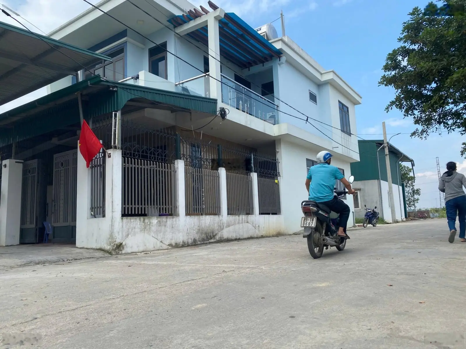 Bán lô góc 74m2 bìa làng Đường Yên Xuân Nộn, đường 8m giá đầu tư ngay KCN 300ha. Lh 0981 568 ***