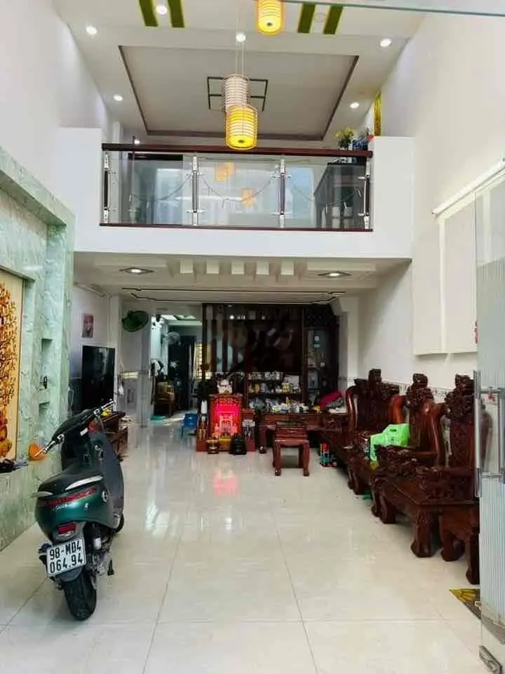 Bán nhà gần Emart Phan Huy Ích Gò Vấp, 60m2 chỉ 5.05 tỷ