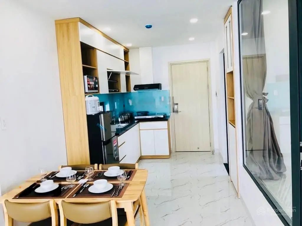 Chào bán toà căn hộ vip nhất sông Hàn 131.2m2, 8 tầng 20 phòng, doanh thu 130 triệu/tháng