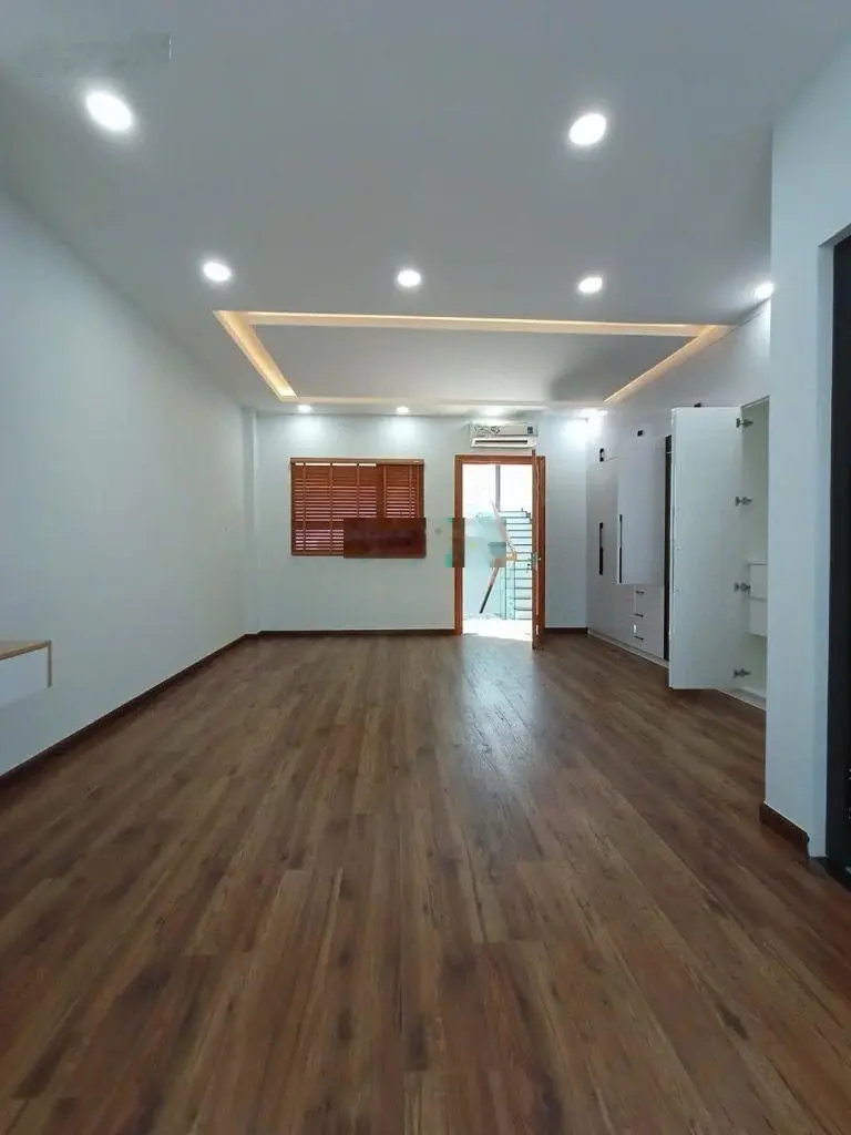 Chính chủ cần bán nhà Đ Nguyễn Thị Thập Q7 hẻm xe hơi ngủ trong nhà gần chợ Tân Mỹ