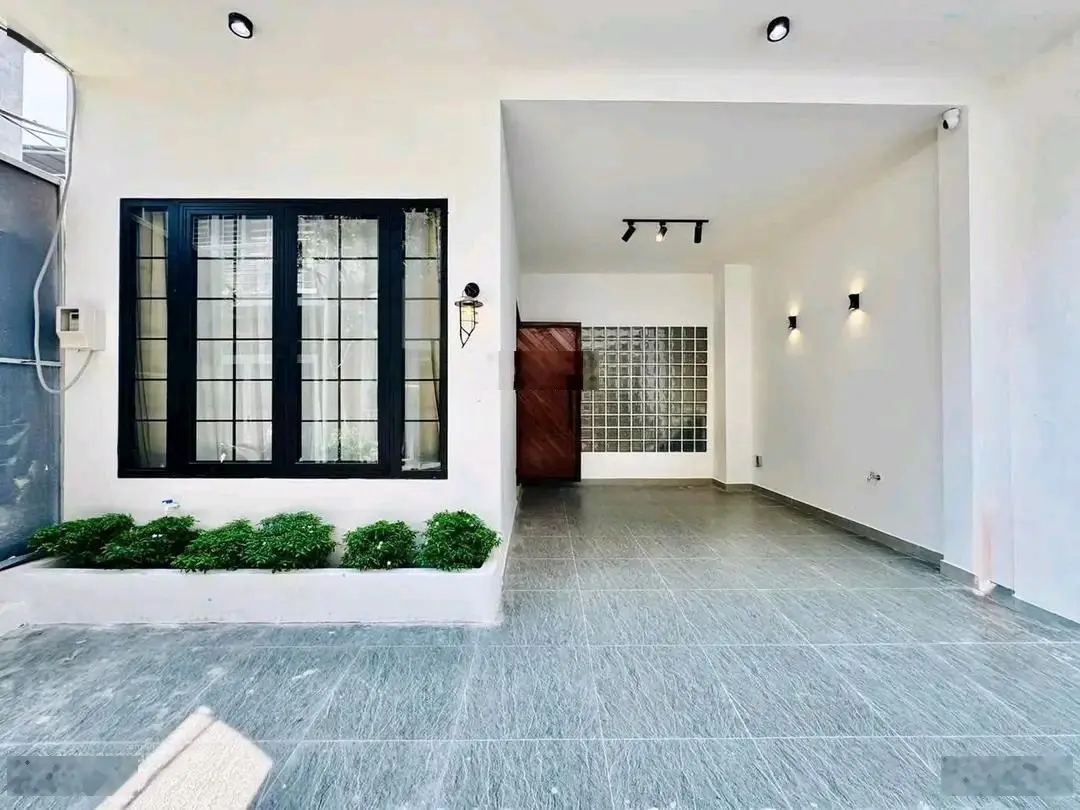 Cần bán căn nhà giá tốt đường Nguyễn Thiện Thuật - P.3 - Q.3, đang cho thuê 30 tr, 78,6m2