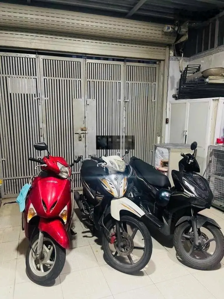 Bán nhà mặt tiền 120 m2, kdc phường 7, quận 8, ô tô ngủ trong nhà - giá chỉ nhỉnh 7 tỷ