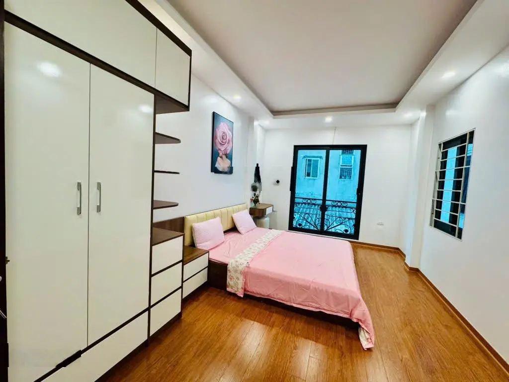 Bán Nhà Xuân Đỉnh 37m-5 Tầng , Nhà Mới ,Lô Góc ,Ô Tô Đỗ Cửa , 5m Ô Tô Quay Đầu ,3 Thoáng ,Gần Phố