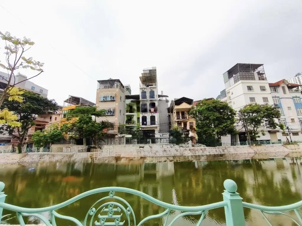 Siêu phẩm dòng tiền view hồ Quan Nhân 8 tầng thang máy 29 phòng khép kín