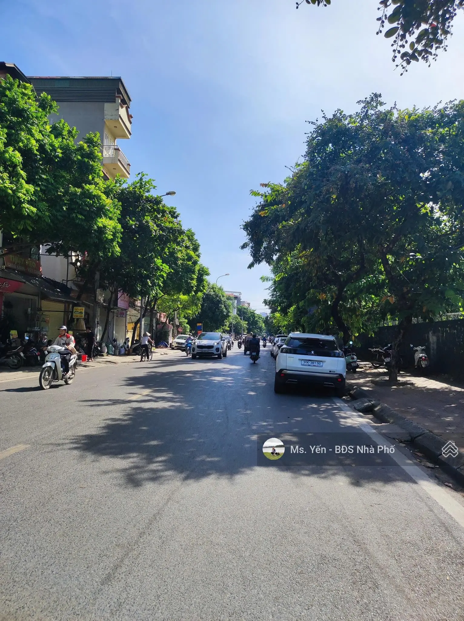 Bán nhà Lê Hồng Phong, 50m2, ô tô gần, 9 tỷ 2