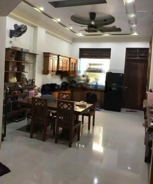 BÁN NHÀ MẶT PHỐ LÊ ĐẠI HÀNH GẦN NGÃ 4 RỘNG LỚN TIỆN LỢI KINH DOANH