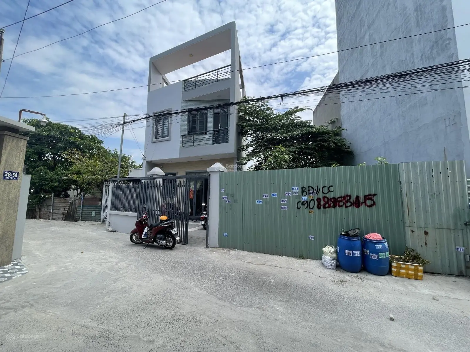 Chính chủ bán nhà hẻm 1 sẹc Đông Minh 74m2 3,79 tỷ nhà 2 lầu 1 trệt