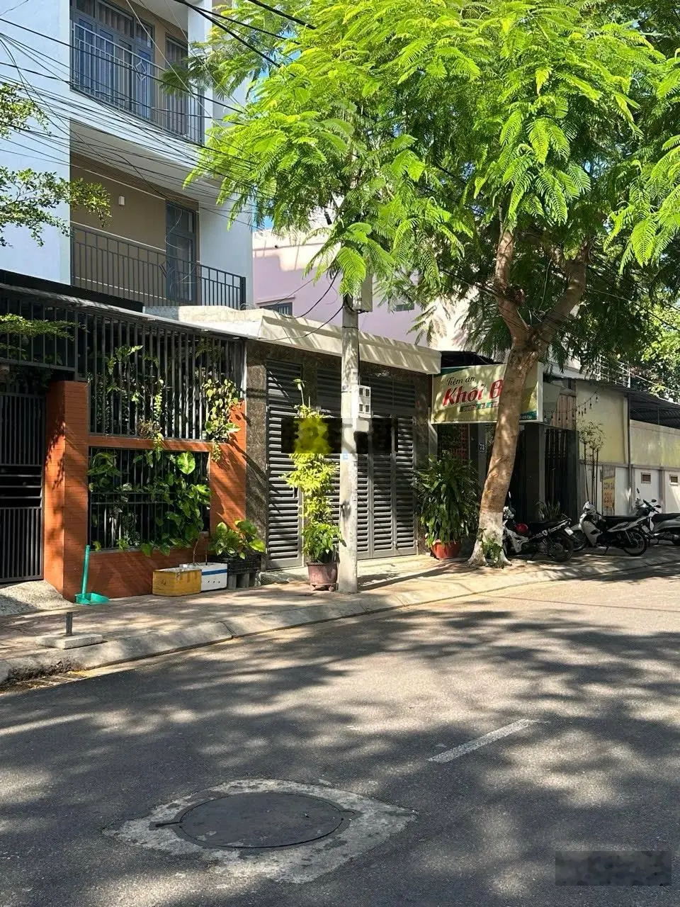 Bán căn nhà cấp 4 hai mặt tiền, 1 mặt Nguyễn Biểu phường Vĩnh Hải giá chỉ 120 tr/m2 với DT 119,2 m2