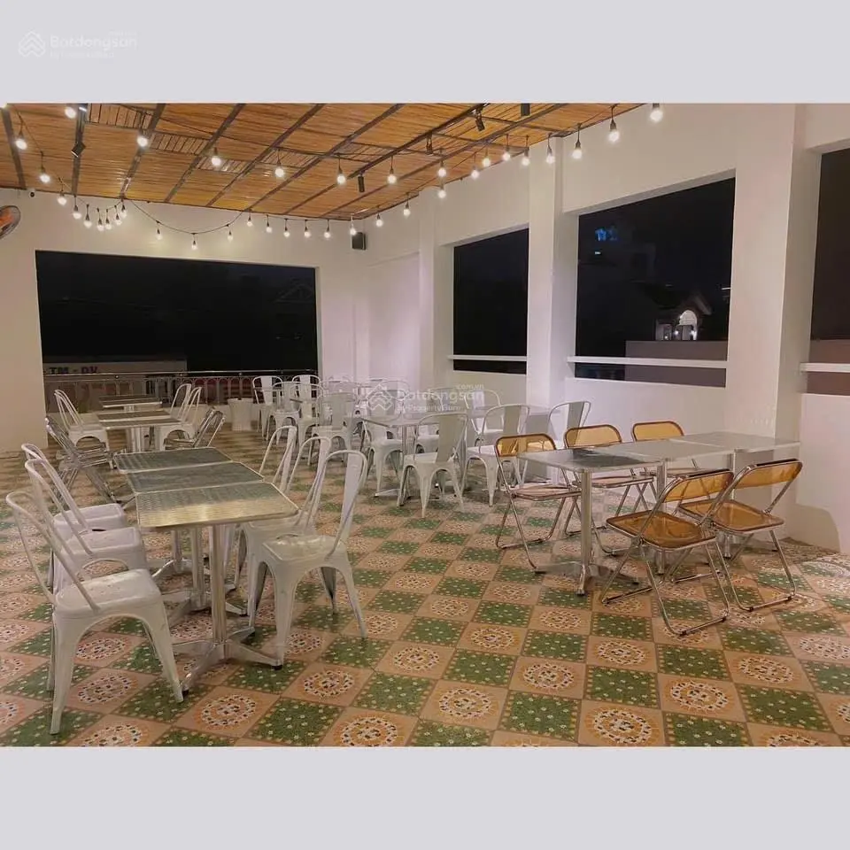Chỉ với 12 Tỷ có ngay nhà 3 tầng MT đường Vân Đồn - TTTP Nha Trang, cách biển 1km, dòng tiền 24tr/T