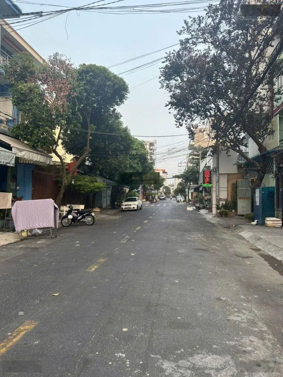 Ban nhà góc 2 MT Nguyễn Văn Tố Q. TP đường rộng 10m P Tân Thành