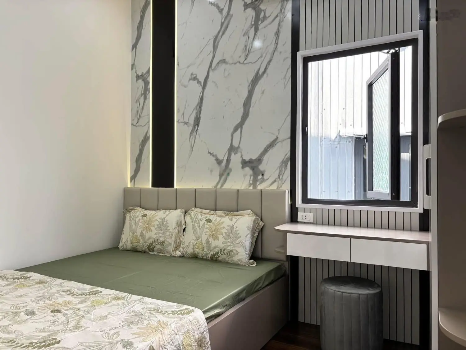 Bán nhà đẹp 122m x 2 tầng sân vườn thoáng mát Hoàng Diệu, trung tâm quận Hải Châu