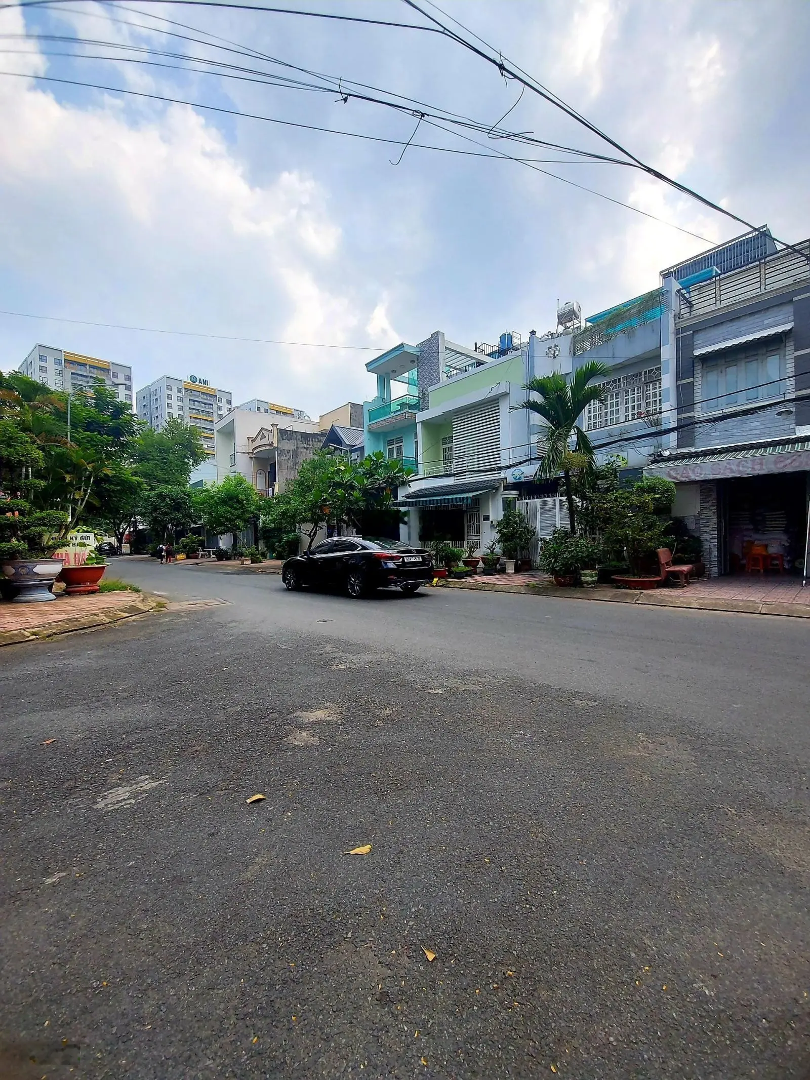 Nhà phố 4 tầng, 4x16m hẻm 688 Lê Đức Thọ ngay khu dân cư đồng bộ cc Osimi, nhỉnh 8 tỷ