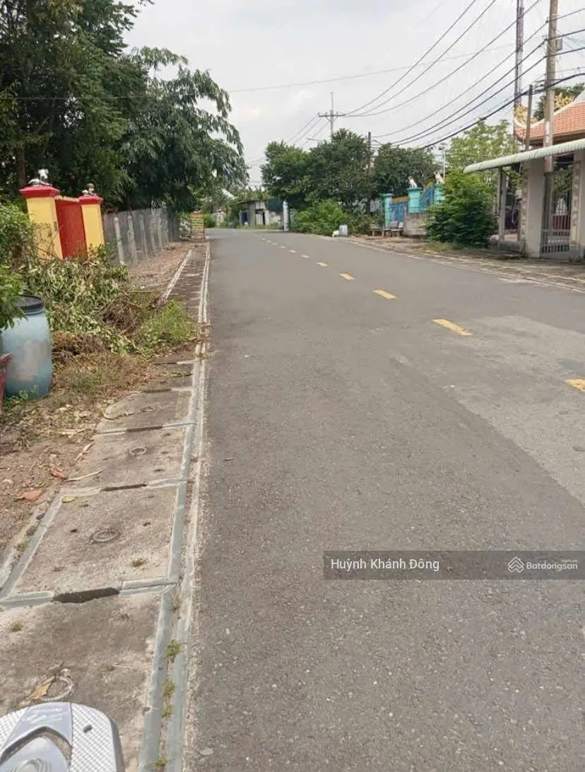 Cần bán gấp đất gần chợ Thuận Đạo MT Đ. Trần Thế Sinh Bến Lức Bến Lức Long An 120m2/ SHR TC100%