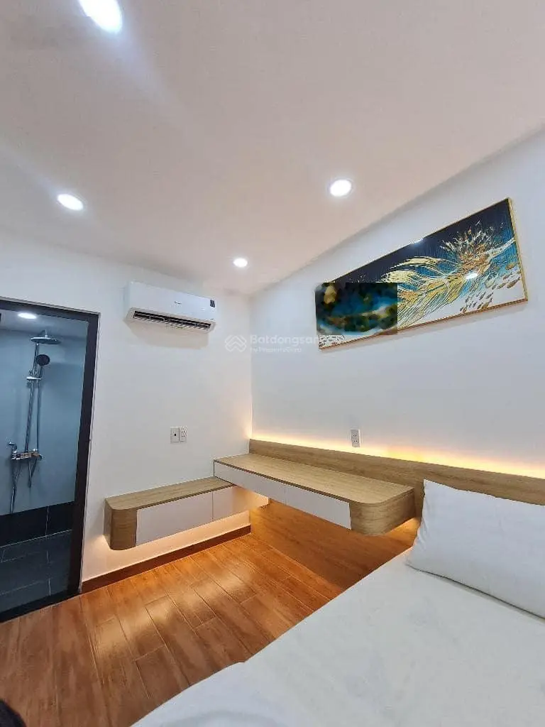 Bán nhà chính chủ tại hẻm 146 Vũ Tùng P2 Bình Thạnh - DT: 44m2 - Giá 2 Tỷ 390. Sổ riêng, HĐT 13tr/t
