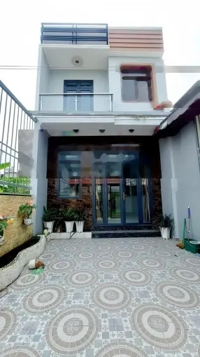 Nhanh tay chỉ bỏ ra 2.51Tỷ có nhà đẹp DT 135m2 ngay Đinh Đức Thiện, Xã Bình Chánh, Bình Chánh, SHR.