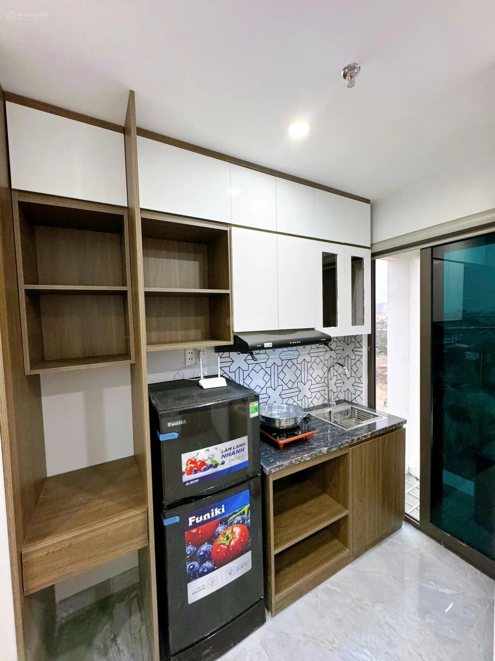 Bán bđs dòng tiền . dt 56m 7 tầng 15 phòng dv khu b yên nghĩa cạnh bến xe 14ty8 lh 0362088669