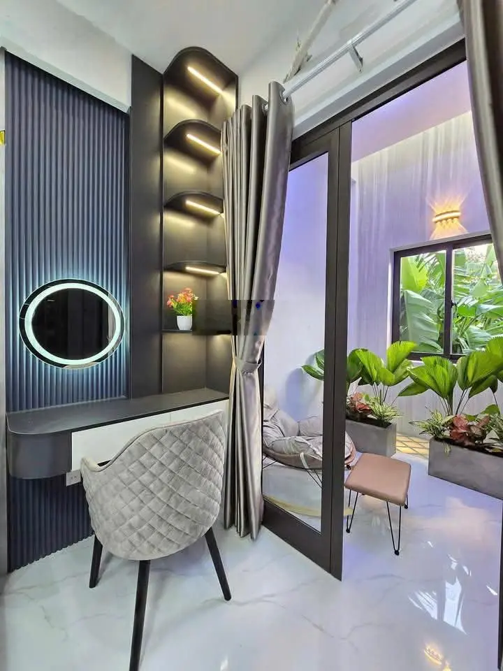 Cần Bán gấp nhà 3PN-3WC 75m2 Hoàng Hoa Thám hẻm 6m - full nội thất mới giá 2ty5