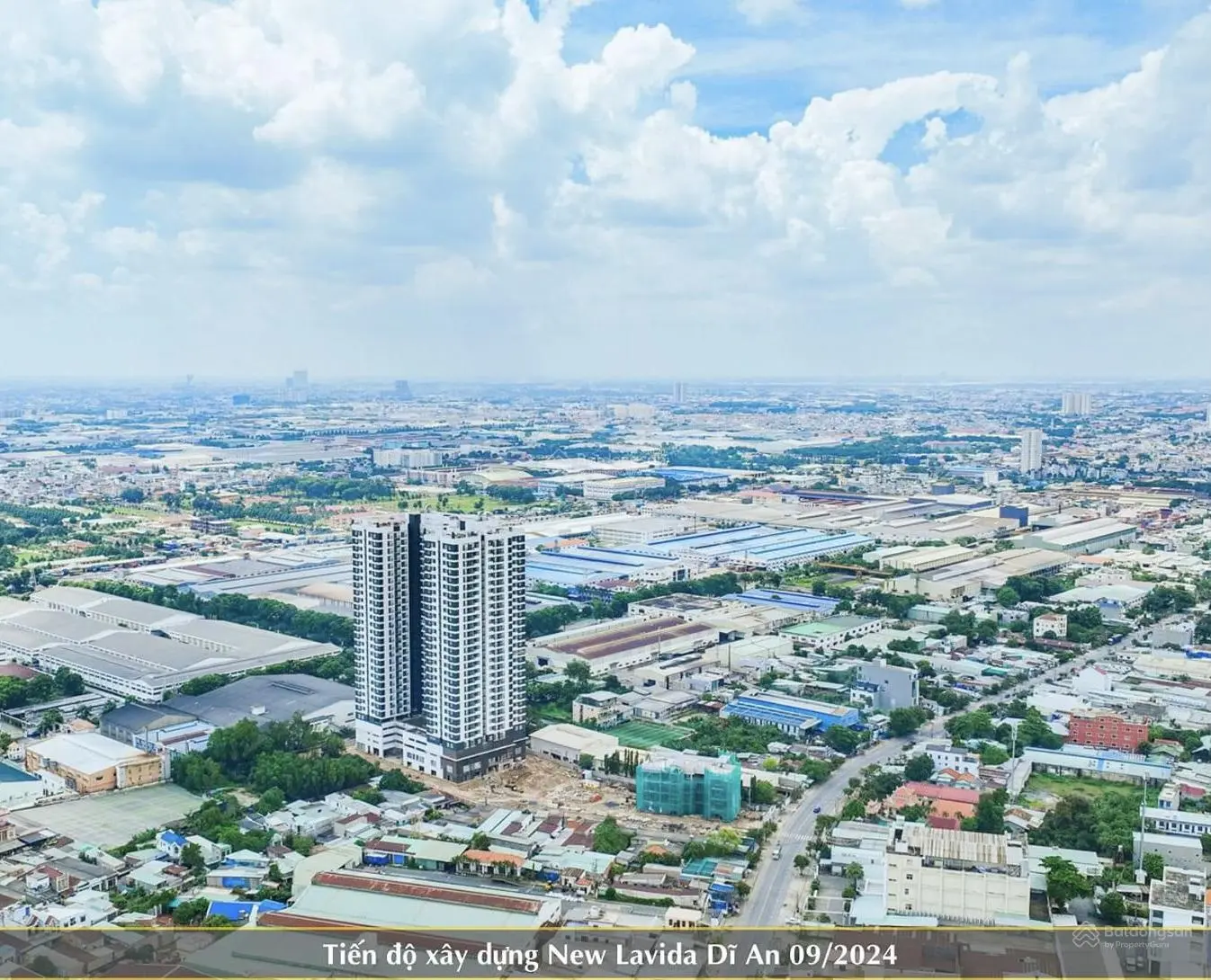 Suất nhà ở xã hội TP. Dĩ An. Thanh toán 320tr ký HĐMB sở hữu căn 2PN. Quý 2/2025 nhận nhà