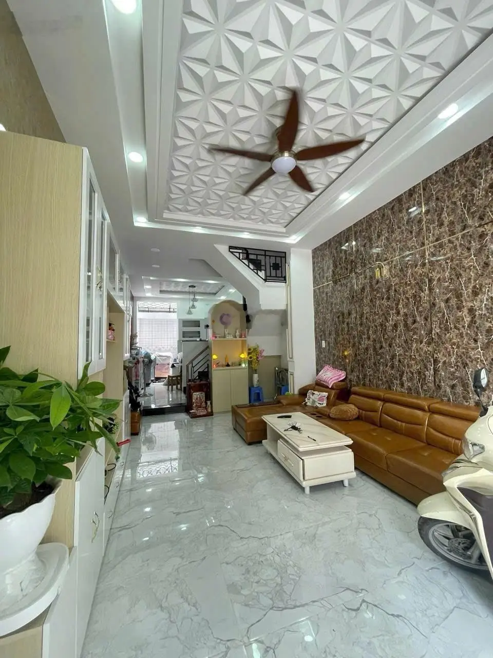 Bán nhà hxh 7m đào tông nguyên- ttnb-4x13m,3l+4pn-giá chỉ : 5.6 tỷ .