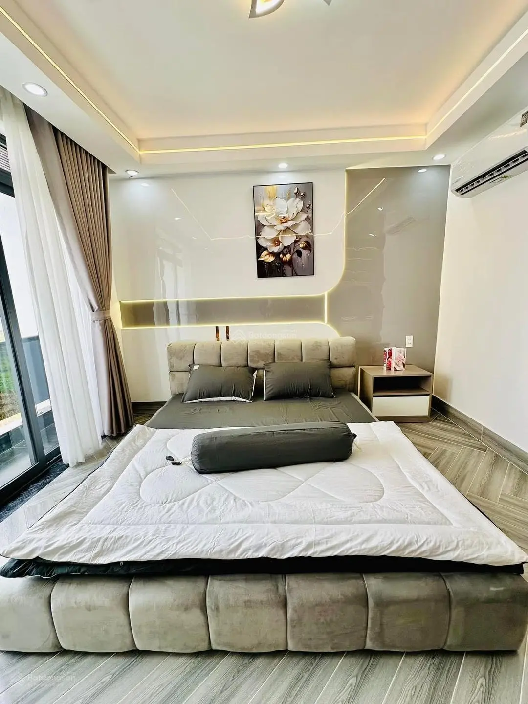 Lên sóng siêu phẩm THANG MÁY 450KG, nằm đường trên TRẦN NGỌC DIỆN - P.THẢO ĐIỀN - Q.2, giá 3tỷ980