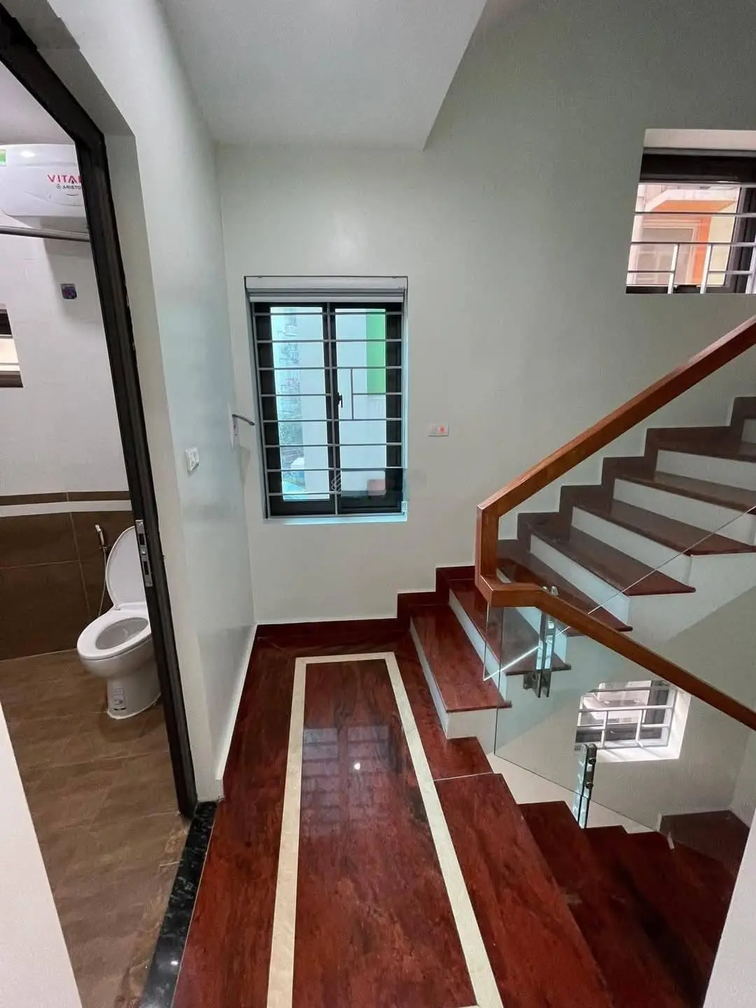 Phân lô, ga ra ô tô Hoàng Văn Thái, Thanh Xuân. DT 73m2, 4 tầng, giá 15,3 tỷ