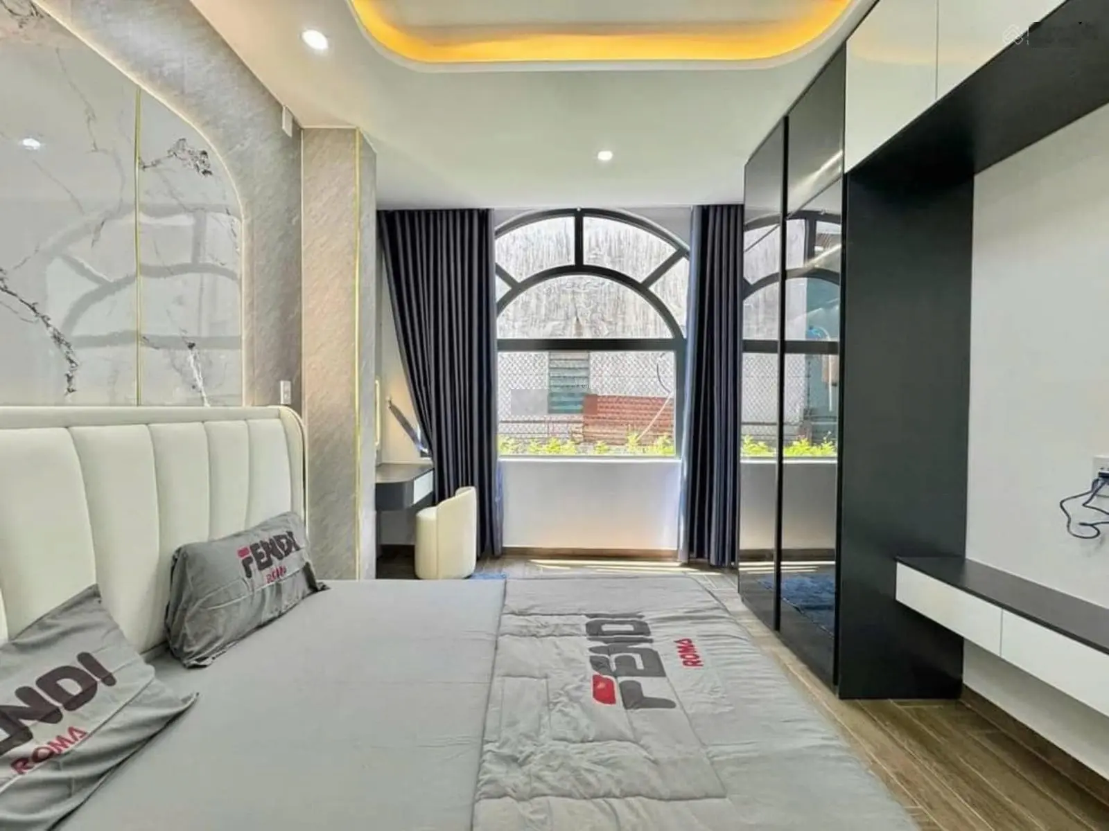 Bán nhà giá mềm - Diện tích lớn 84m2 ngay Phan Văn Trị, P.7, Gò Vấp. Cho thuê 34tr. SHR