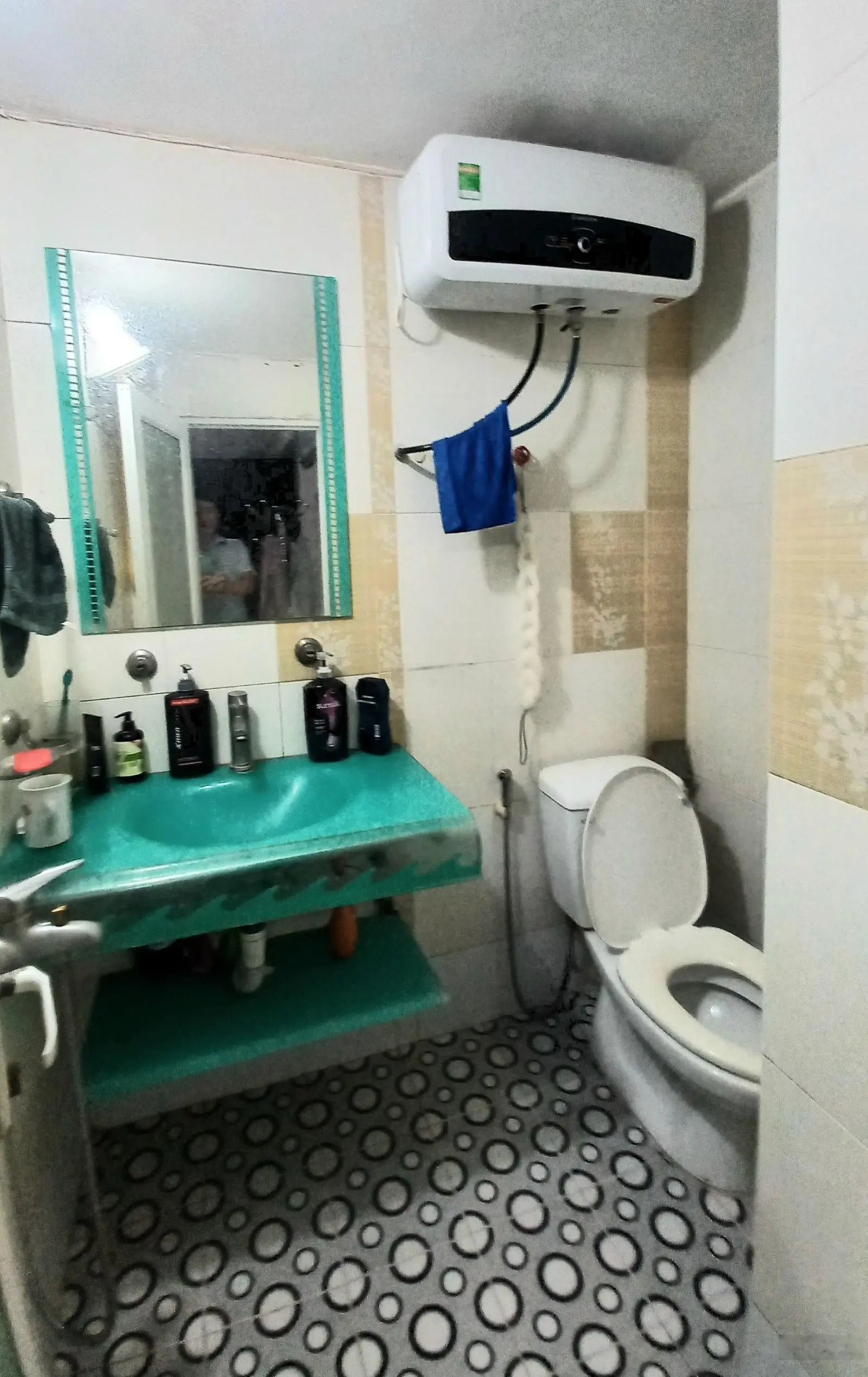 Bán nhà tại Phạm Văn Đồng, An Dũng, Dương Kinh. 101m, 3 tầng sân cổng, oto đỗ trong sân, chỉ 3,7 tỷ