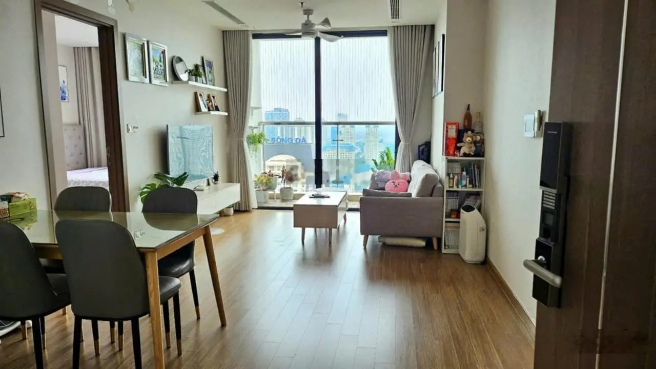 Tin mới! bán căn nhà chính chủ dt 79m2 3 pn, hướng đẹp, nt cơ bản tại the sun mễ trì, giá 5.4 tỷ bp