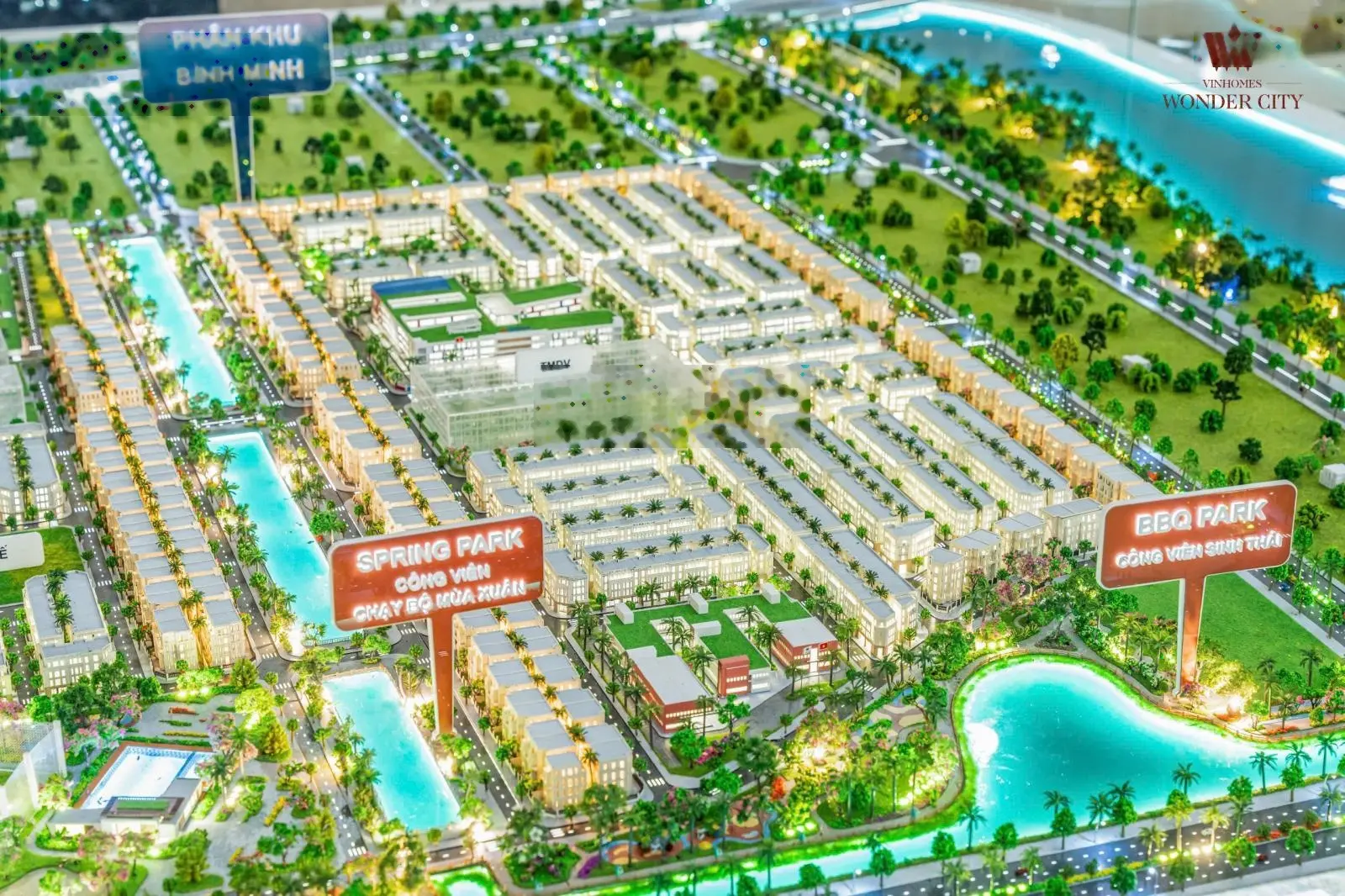 Quỹ ngoại giao xẻ khe 96m2, 120m2 gần hồ giá chỉ 16,5 tỷ - nhỉnh 23 tỷ Vinhomes Wonder City
