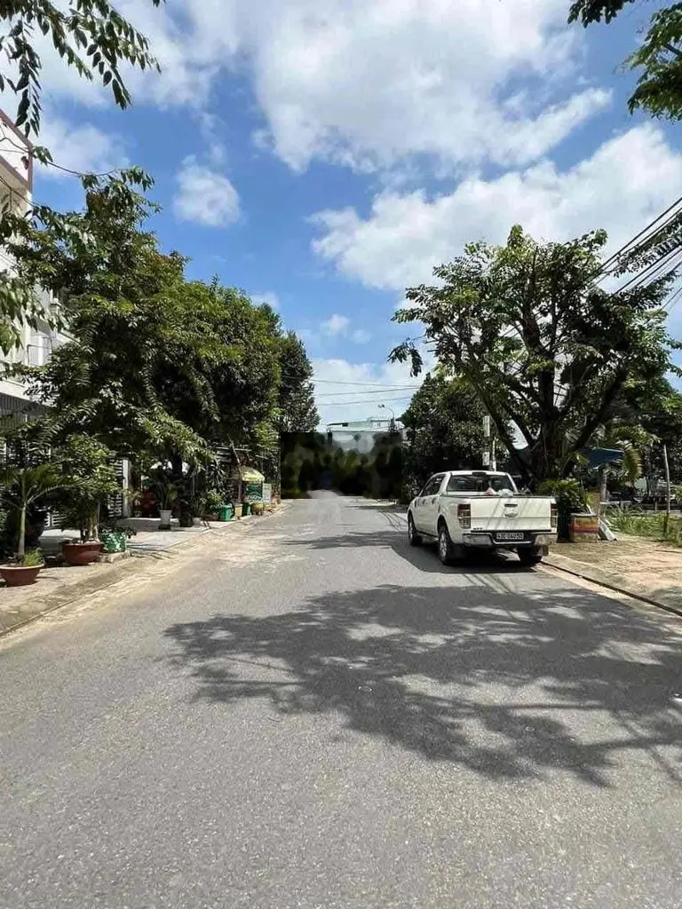 Bán đất Mặt tiền đường Hồ Sỹ Dương