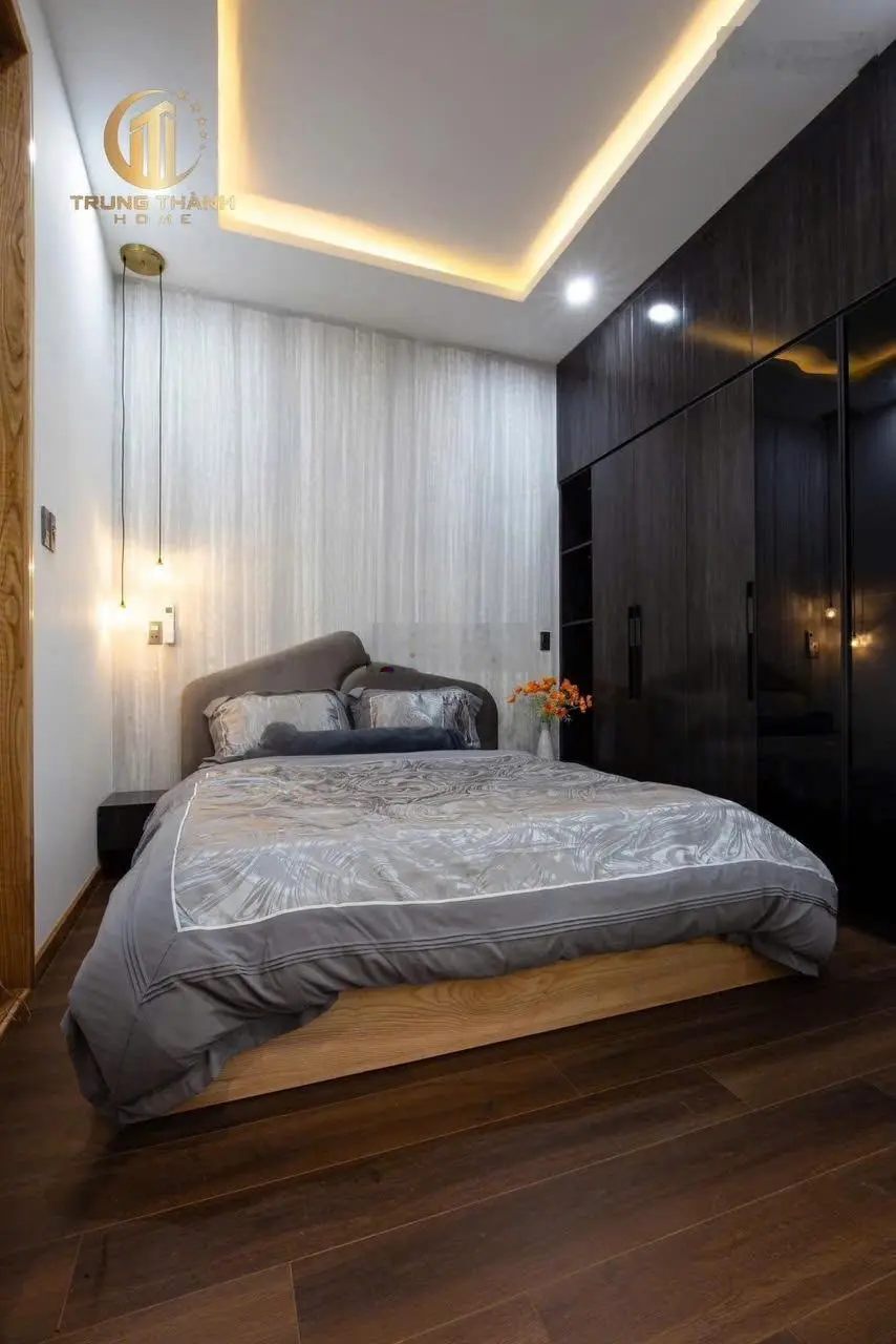 Siêu phẩm nhà 3 tầng- MT đường 10m5 Trần Nguyên Đán- cạnh khu shophouse NSS- gần biển- giá 8.250 tỷ
