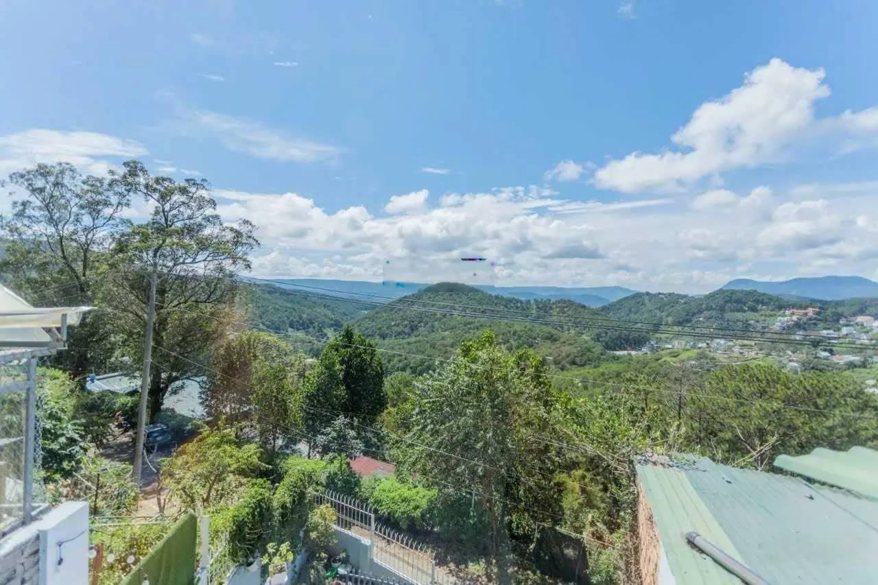 Nhà sân vườn 2MT KQH Trần Quang Diệu DT thực 79m2 vuông vức 2 tầng view thung lũng rừng thông