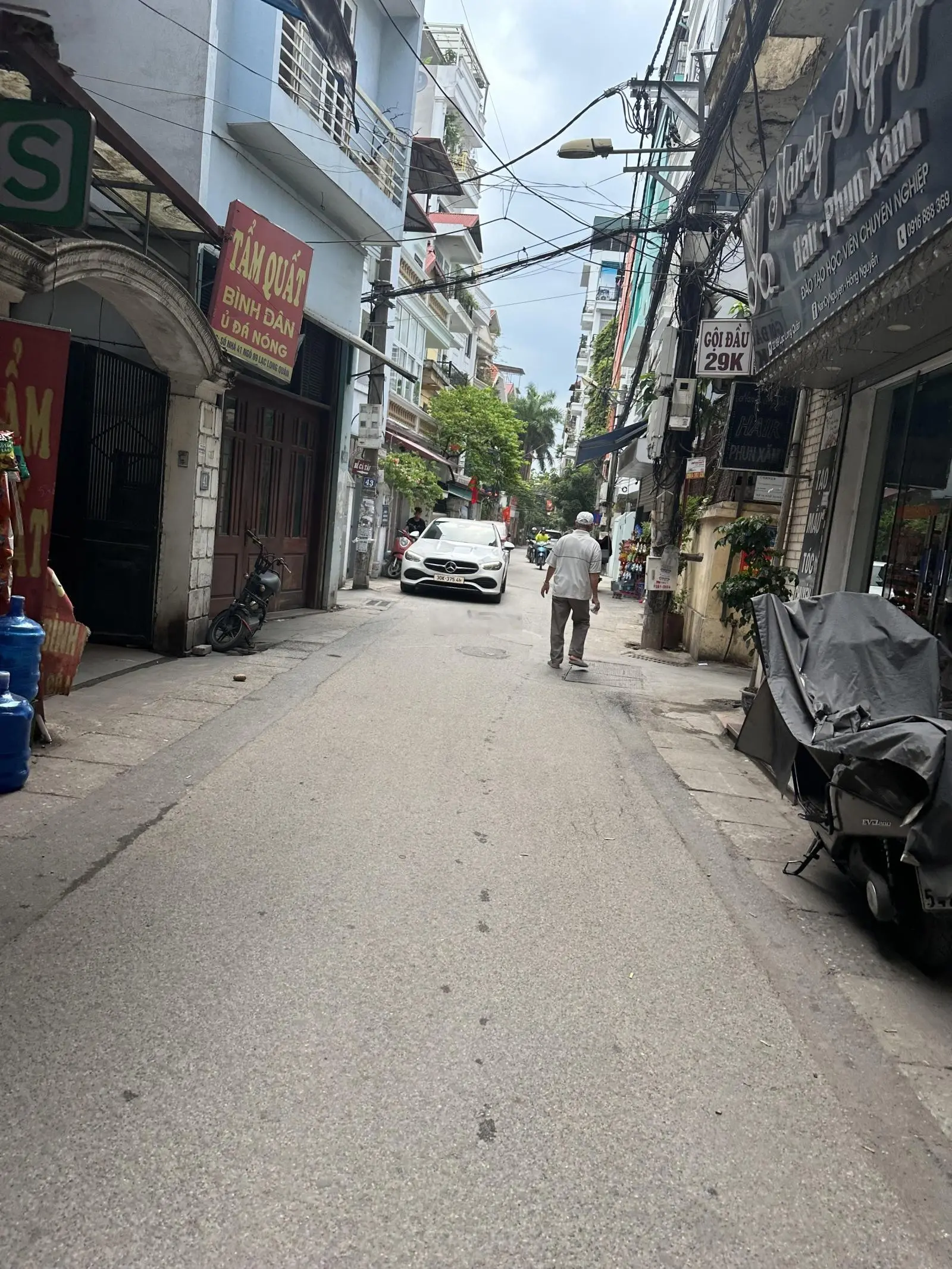 Bán nhà 5T DT 65m2 MT 4.1m đường ô tô tránh - Gần Hồ Tây - Phố Lạc Long Quân, Q. Tây Hồ. Giá 22.8tỷ