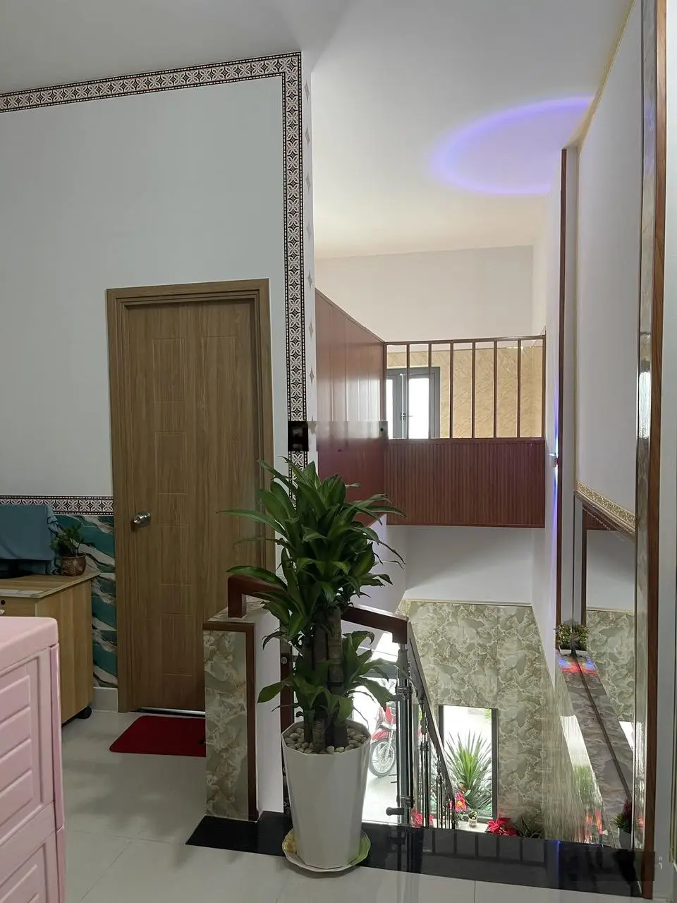 Chính chủ cần bán nhà xây mới cực đẹp gần chợ xóm nghèo phường dĩ an