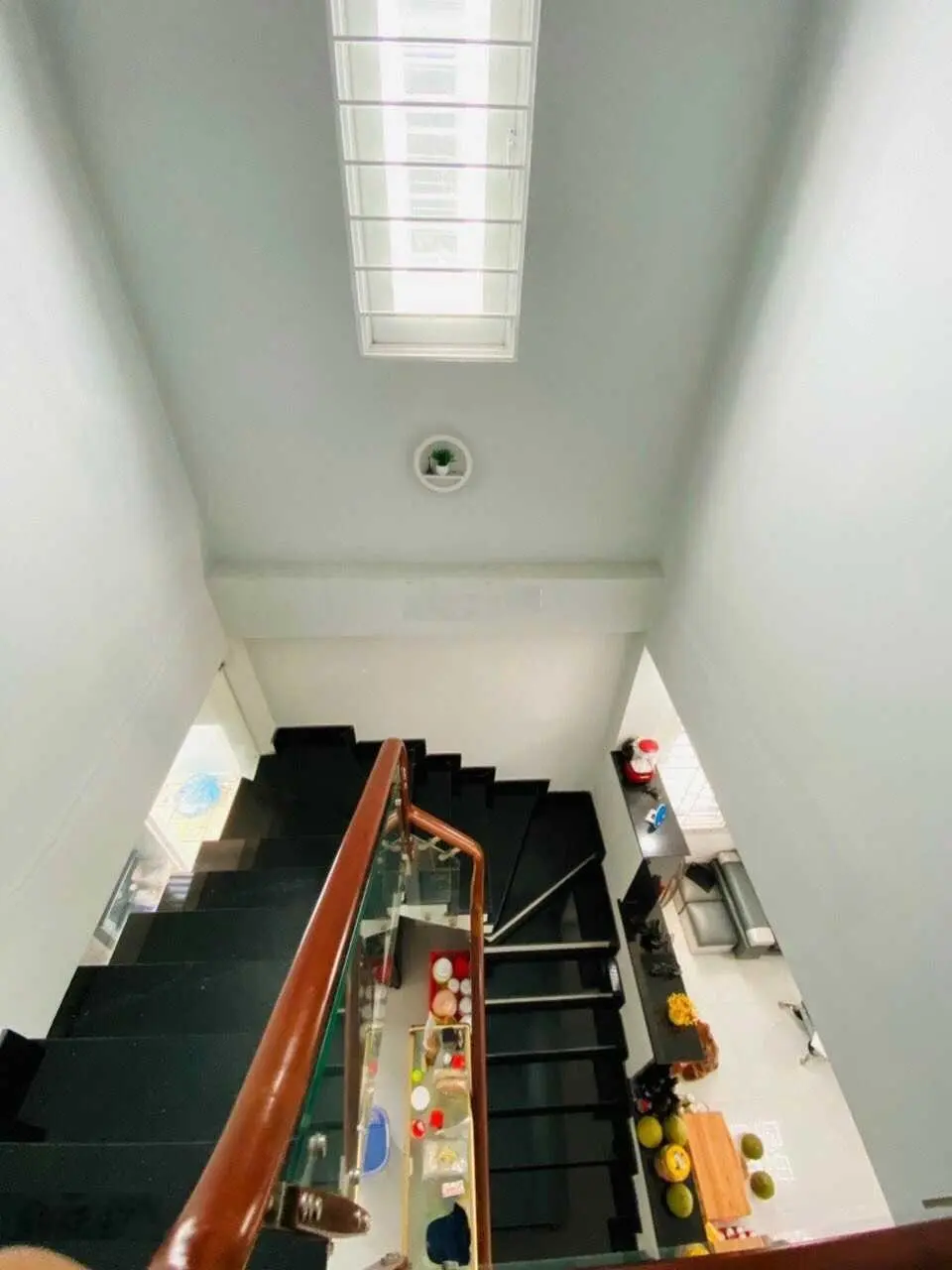 Bán đất biệt thự có 2 căn nhà 1trệt 1 lầu gần đường CMT8 DT 9x35m, SHR tại Quang Vinh chỉ 6.39tỷ TL