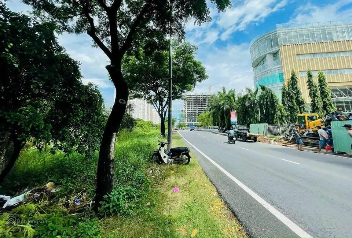 Bán đất mặt tiền Nguyễn Hữu Thọ, sổ hồng riêng, DT: 6x18m 3 lô gần nhau có thể bán hết hoặc từng lô