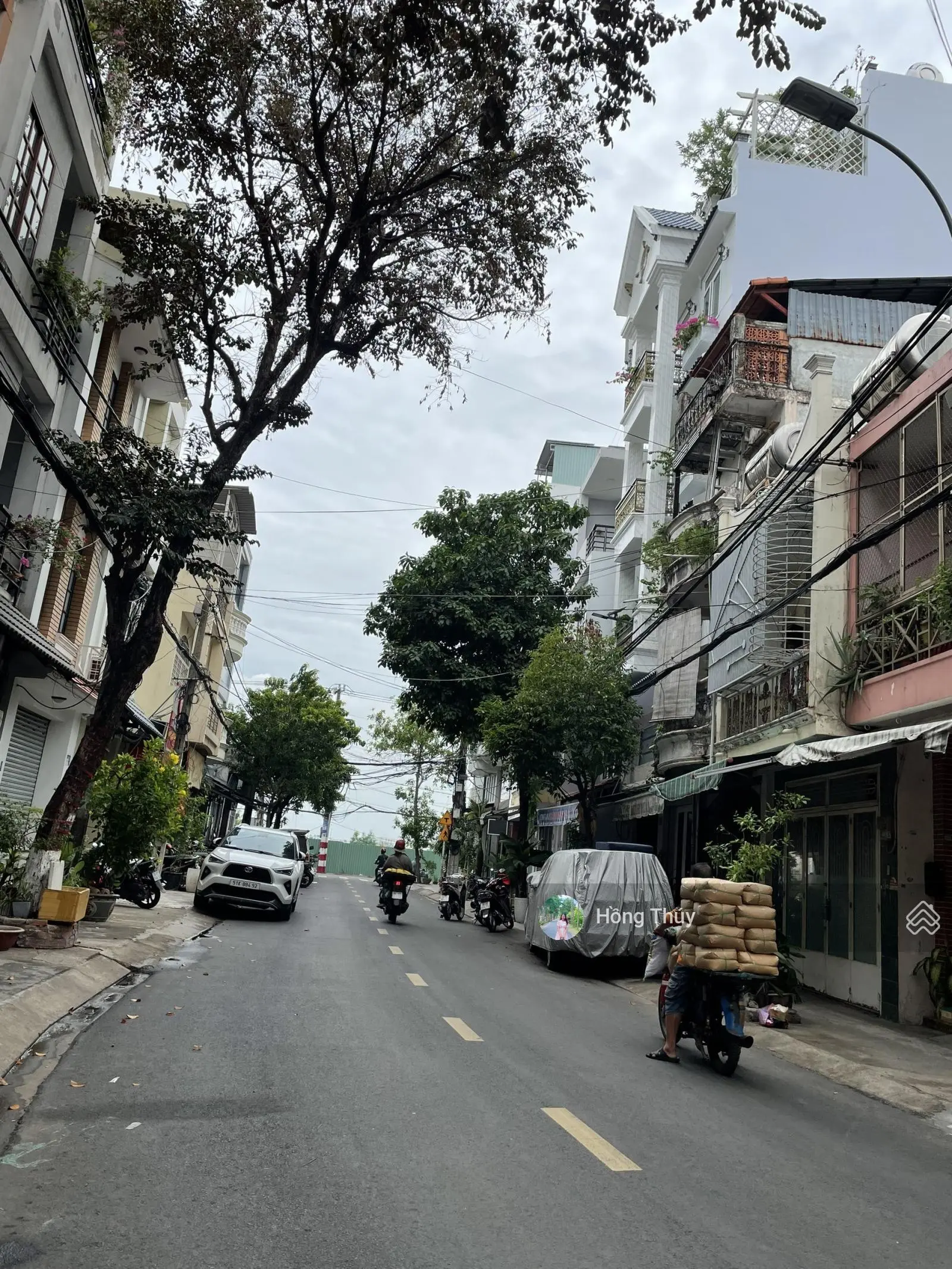 (HOT) Bán nhà mặt tiền khu vip nhà ga T3 Hoàng Hoa Thám 4,6x14m 4 tầng đang cho thuê 30 tr/tháng