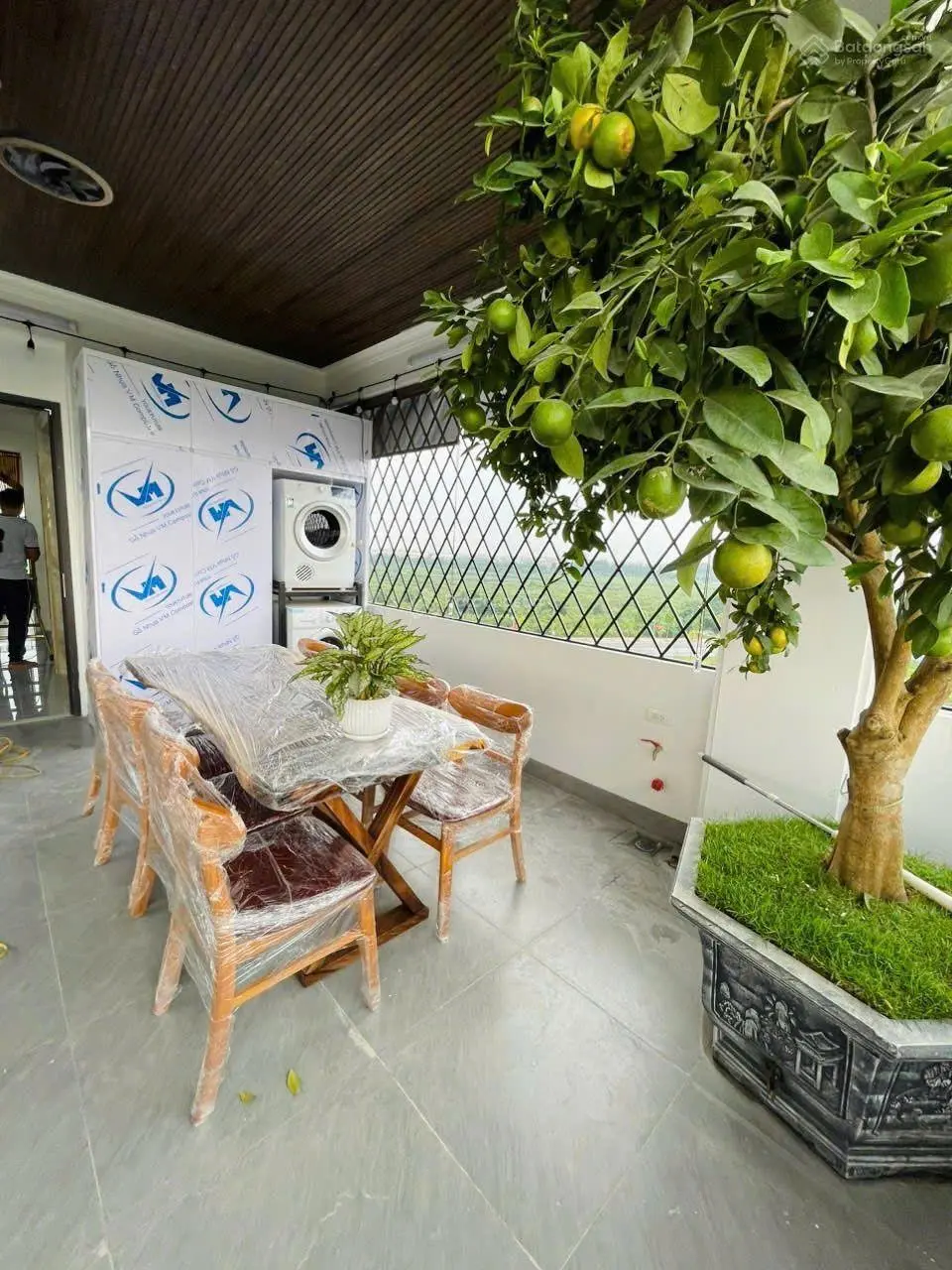 NHÀ VEW HỒ, KHU ĐẤU GIÁ CỰ KHỐI DÂN XÂY, ĐỂ LẠI NỘI THẤT, KINH DOANH TỐT