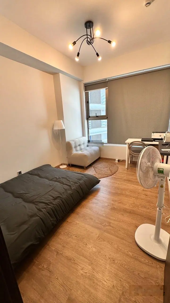 Bán căn hộ Midtown M8, 2PN, 80m2, tầng cao, nội thất mới đẹp như hình. Giá tốt thị trường 7.2 tỷ