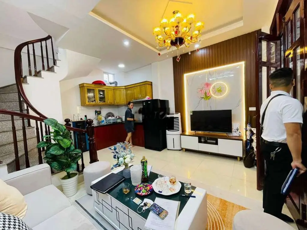 Bán nhà tại Phú Đô, Nam Từ Liêm. Diện tích 32m2, 5 tầng, giá 5 tỷ