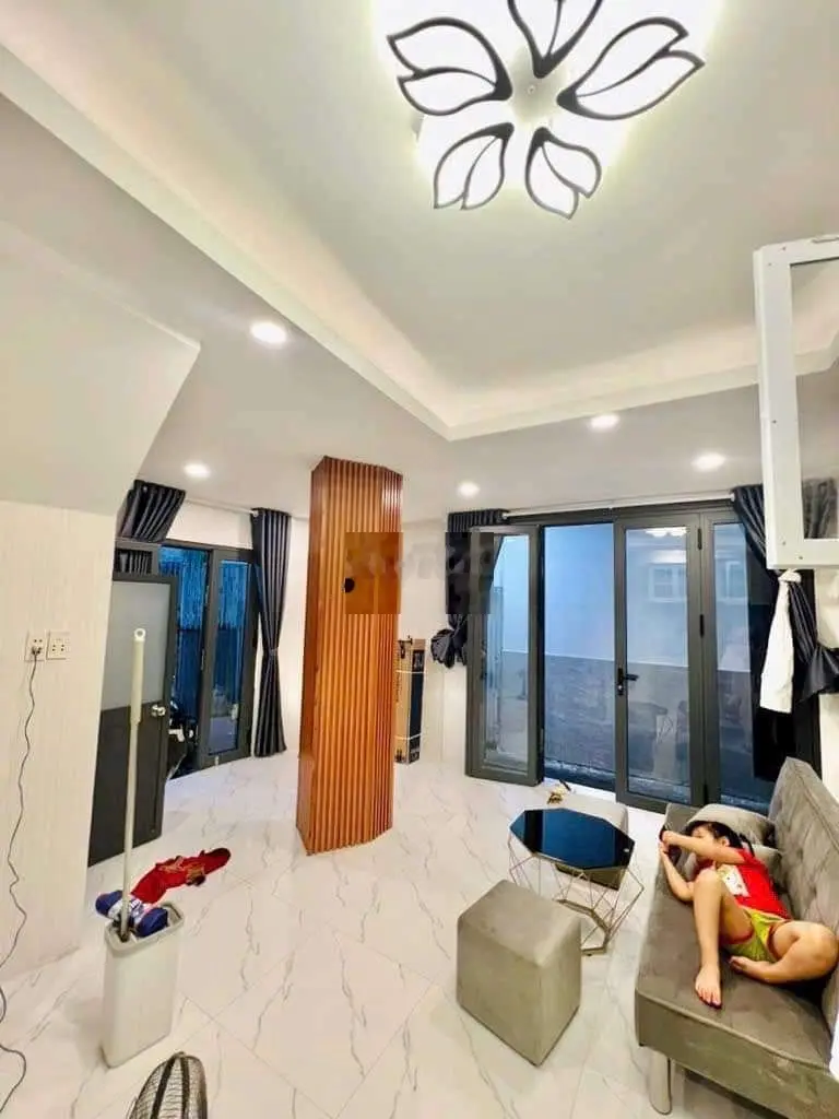 Nhà 2 mặt tiền Phan Xích Long Quận Phú Nhuận