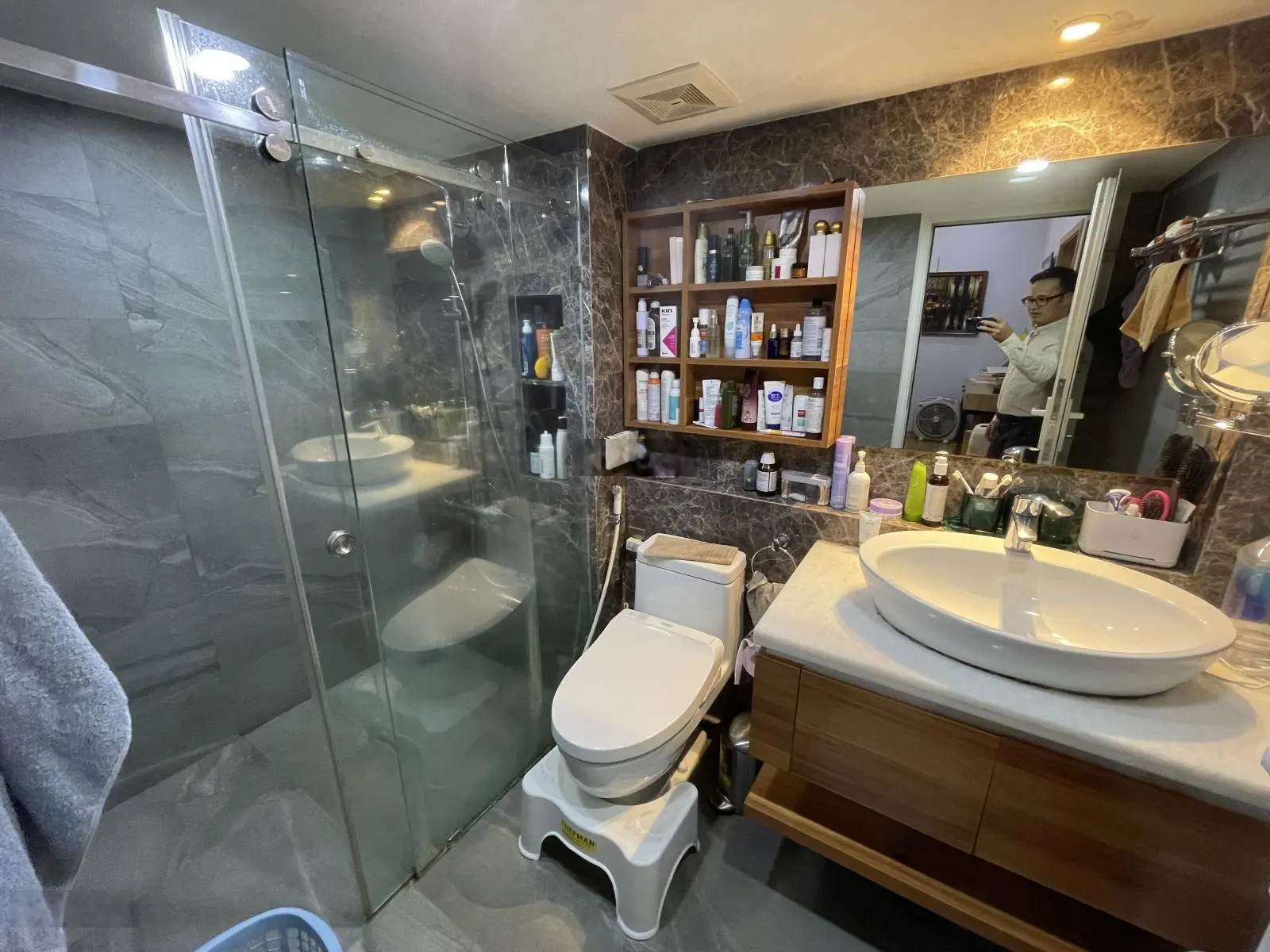 Căn nhà đẹp 3 ngủ ngõ xe hơi tránh nhau ở khu Âu Cơ, Tây Hồ bán giá rẻ