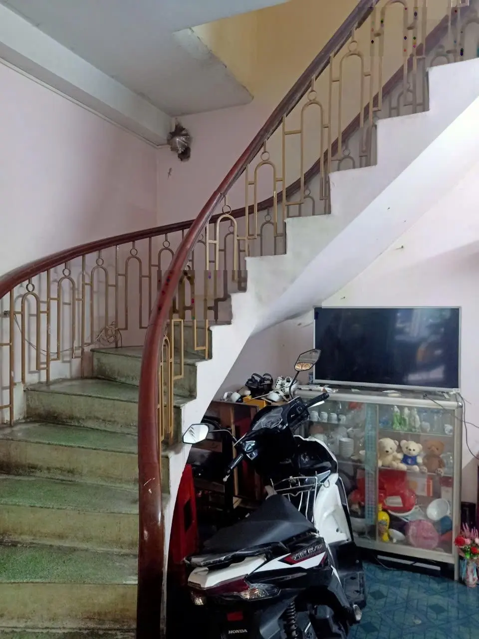 HẠ GIÁ HẺM ĐƯỜNG NGUYỄN BIỂU PHƯỜNG 1 QUẬN 5 TP HCM