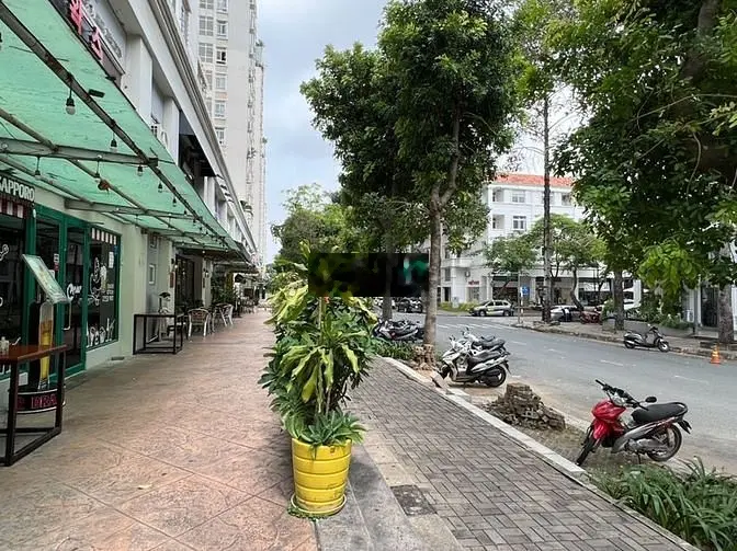 Bán shop 150m2 Sky Garden 3, đường Phạm Văn Nghị, Phú Mỹ Hưng giá mềm