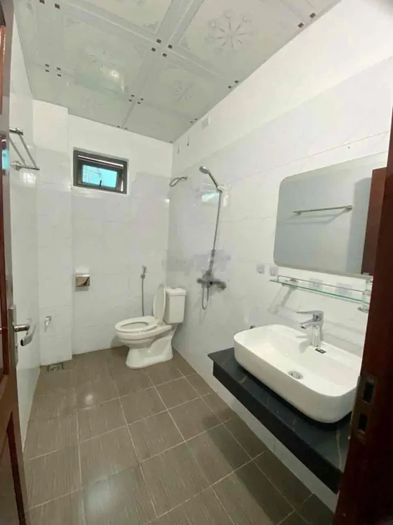Bán Căn Nhà 3 tầng Ngõ 229 Điện Biên Phủ