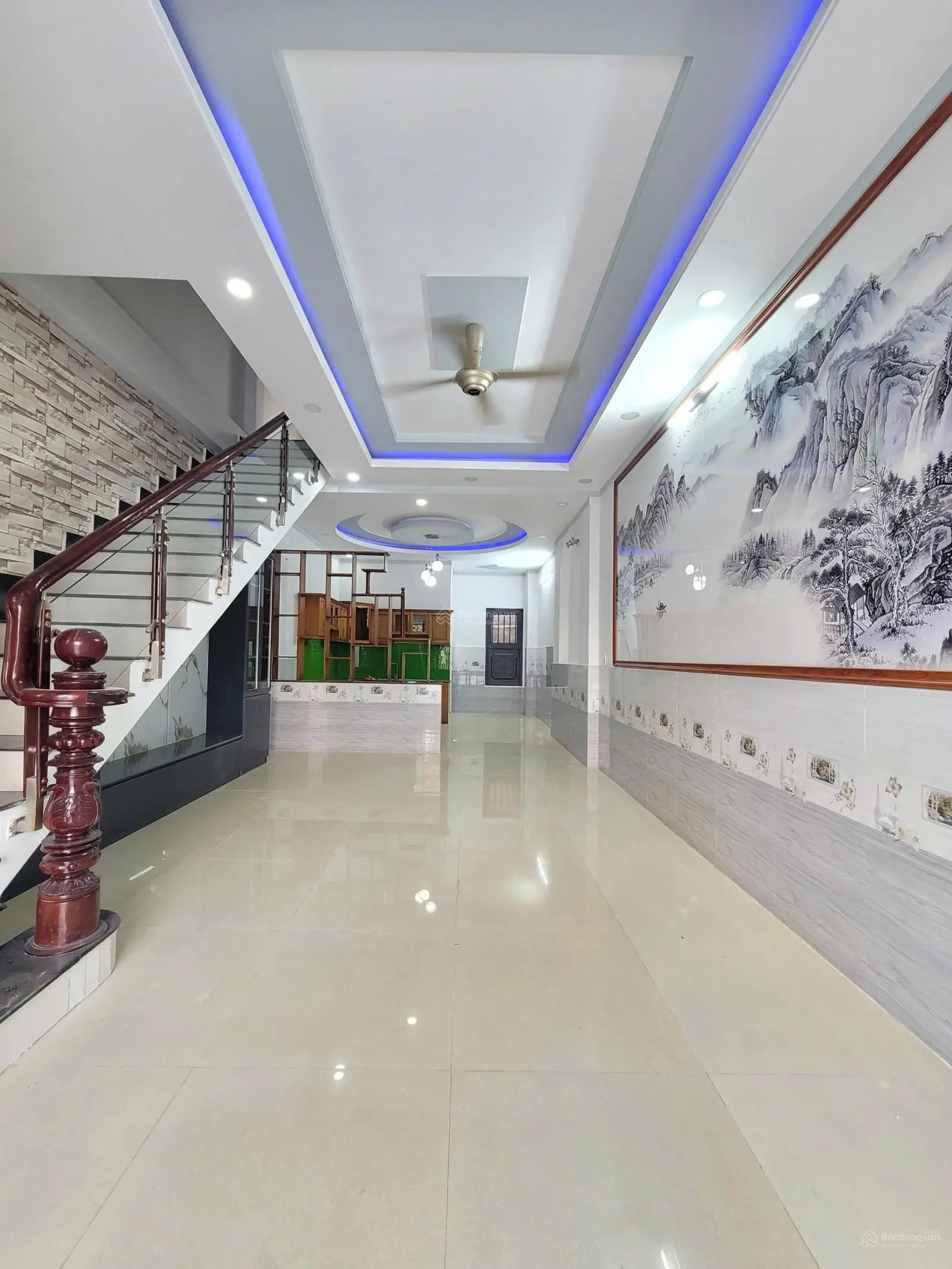 Nhà gần Sài Gòn: 4,75 tỷ, nhà 1 trệt 2 lầu KDC cạnh làng Đại Học Quốc Gia TP. HCM