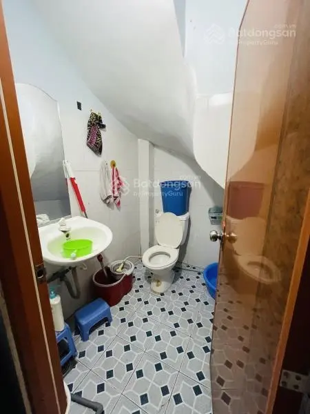 Nhà hẻm 6m Thống Nhất, ngang 6m, DT 65m2, 2 tầng, vào ở ngay