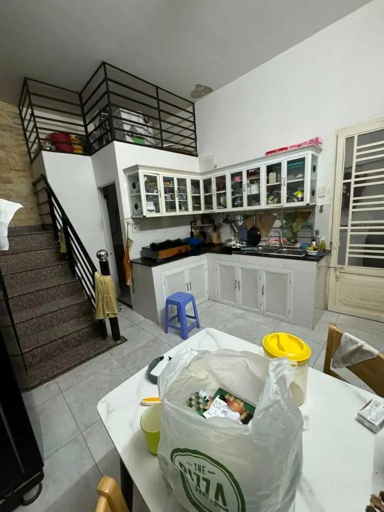 Bán nhà 2 tầng hẻm xe hơi ô tô vào nhà, đối diện Vạn Phúc City, 6x17m, chỉ 7,5 tỷ