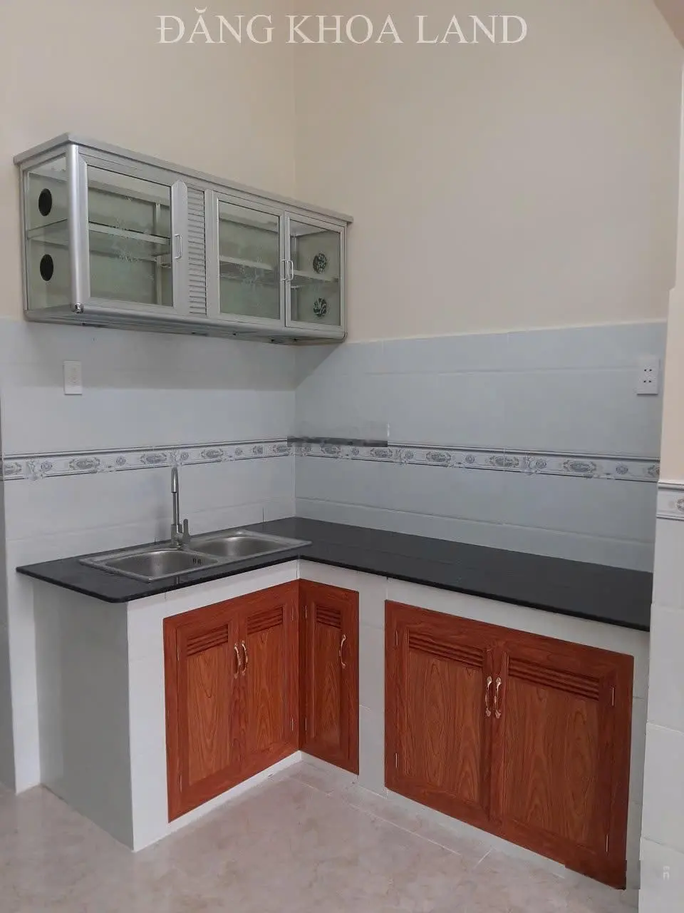 Siêu hot! Nhà đẹp - Linh Trung - gần Hoàng Diệu 2 - giá chỉ nhỉnh 3 tỷ - đang cho thuê 5tr/tháng !