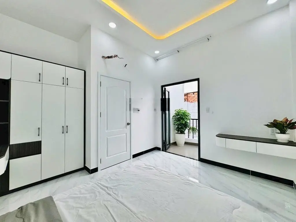 Nhà mới Gò Vấp, 60m2, Phạm Văn Đồng, 2 tầng, chỉ hơn 4. X tỷ